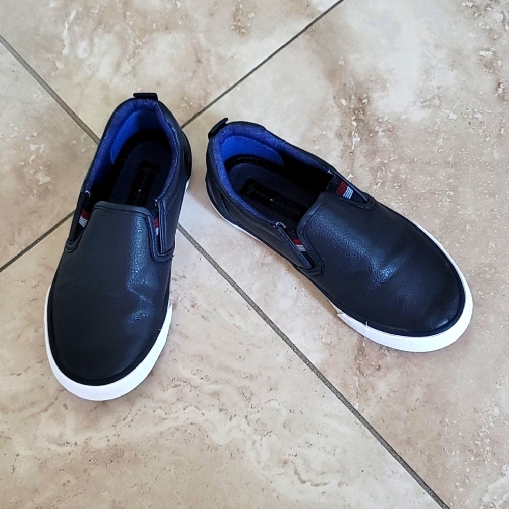 Tommy Hilfiger girl's slip on sneakers.  Size 12